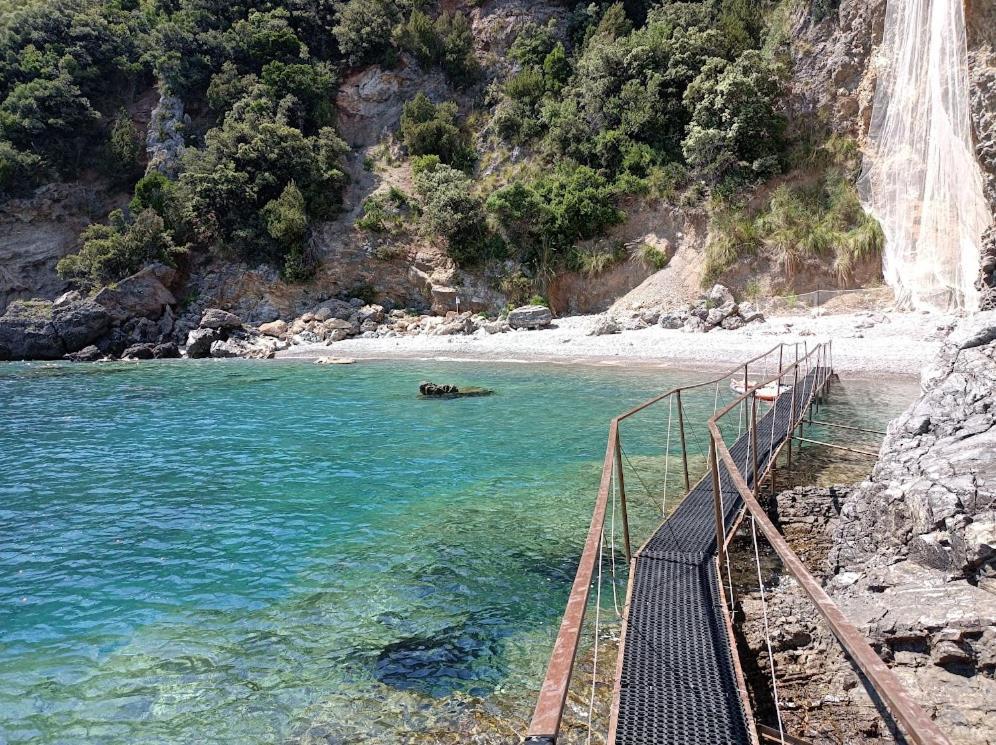 La Francesca Sud Un Villaggio"Glamping" Scario Exteriör bild